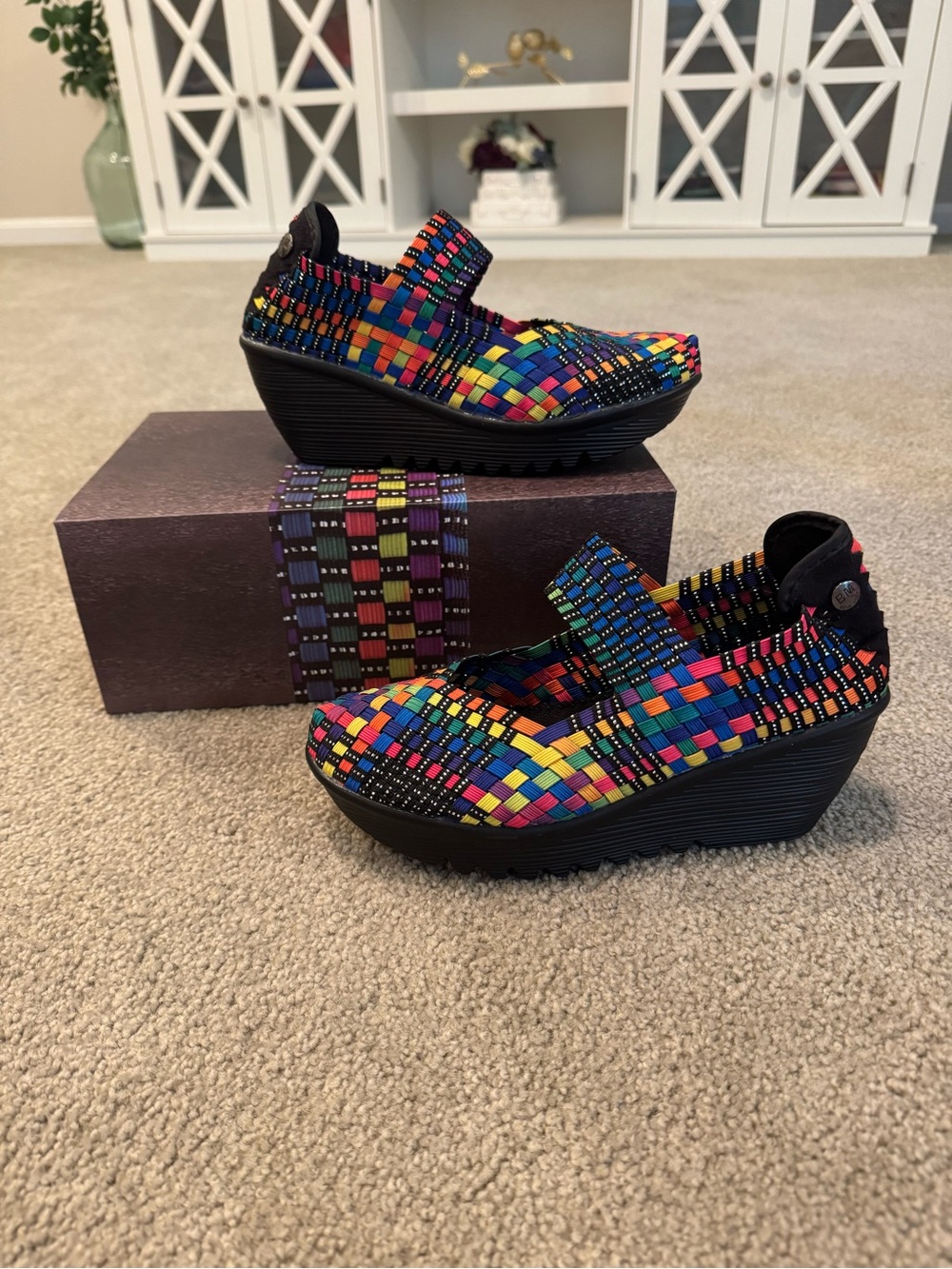 Bernie Mev Lulia Womens Wedge Mary Jane Black Multi Woven Elastic Shoes US 7 - Picture 2 of 8